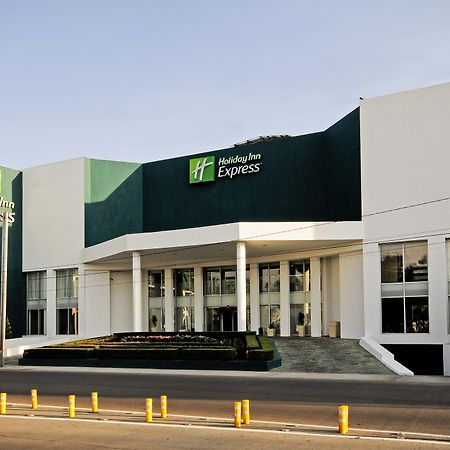 Holiday Inn Express Toluca By Ihg Eksteriør bilde