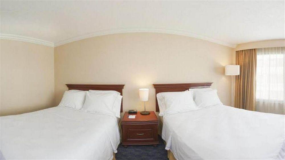 Holiday Inn Express Toluca By Ihg Eksteriør bilde