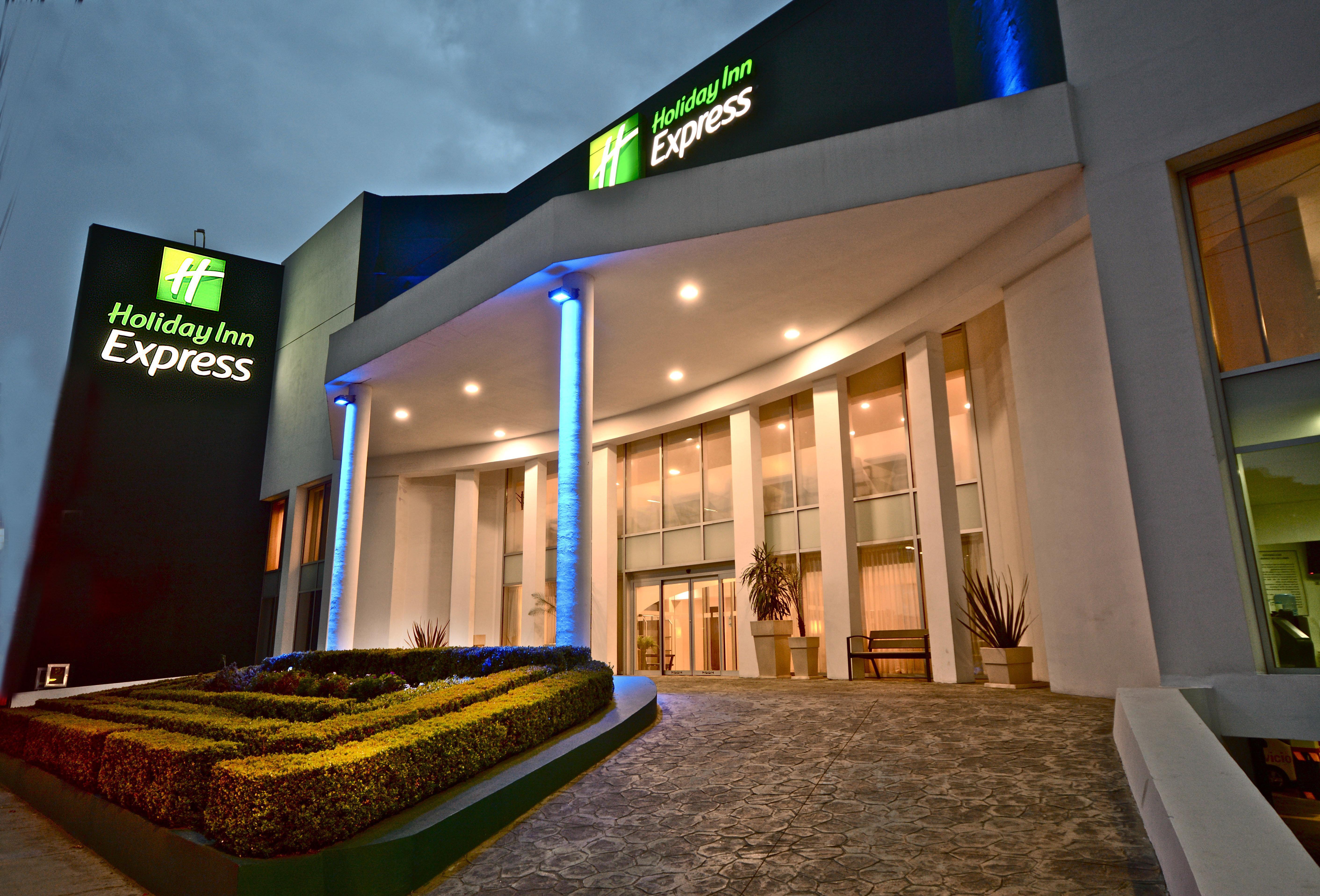 Holiday Inn Express Toluca By Ihg Eksteriør bilde