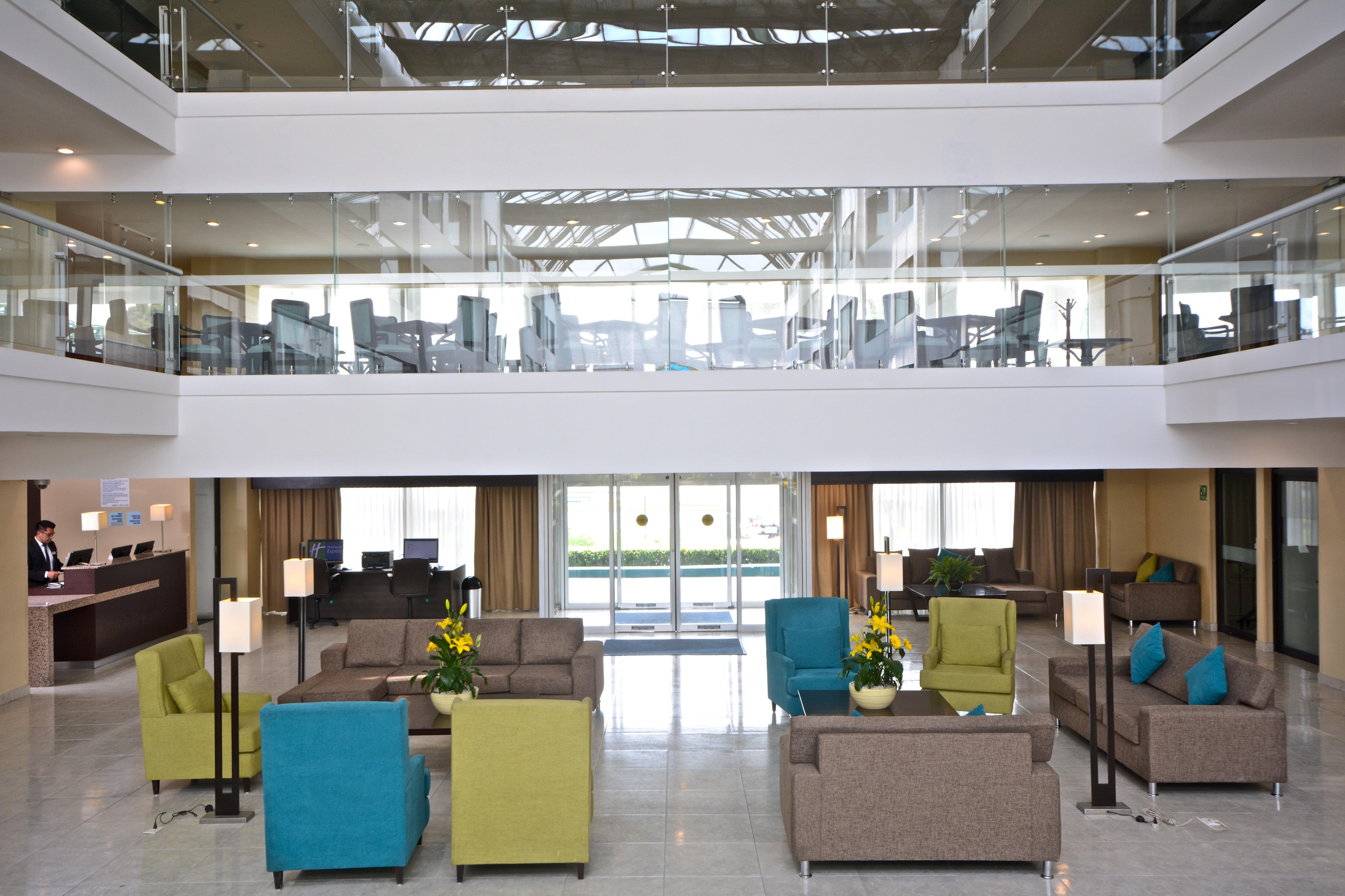 Holiday Inn Express Toluca By Ihg Eksteriør bilde