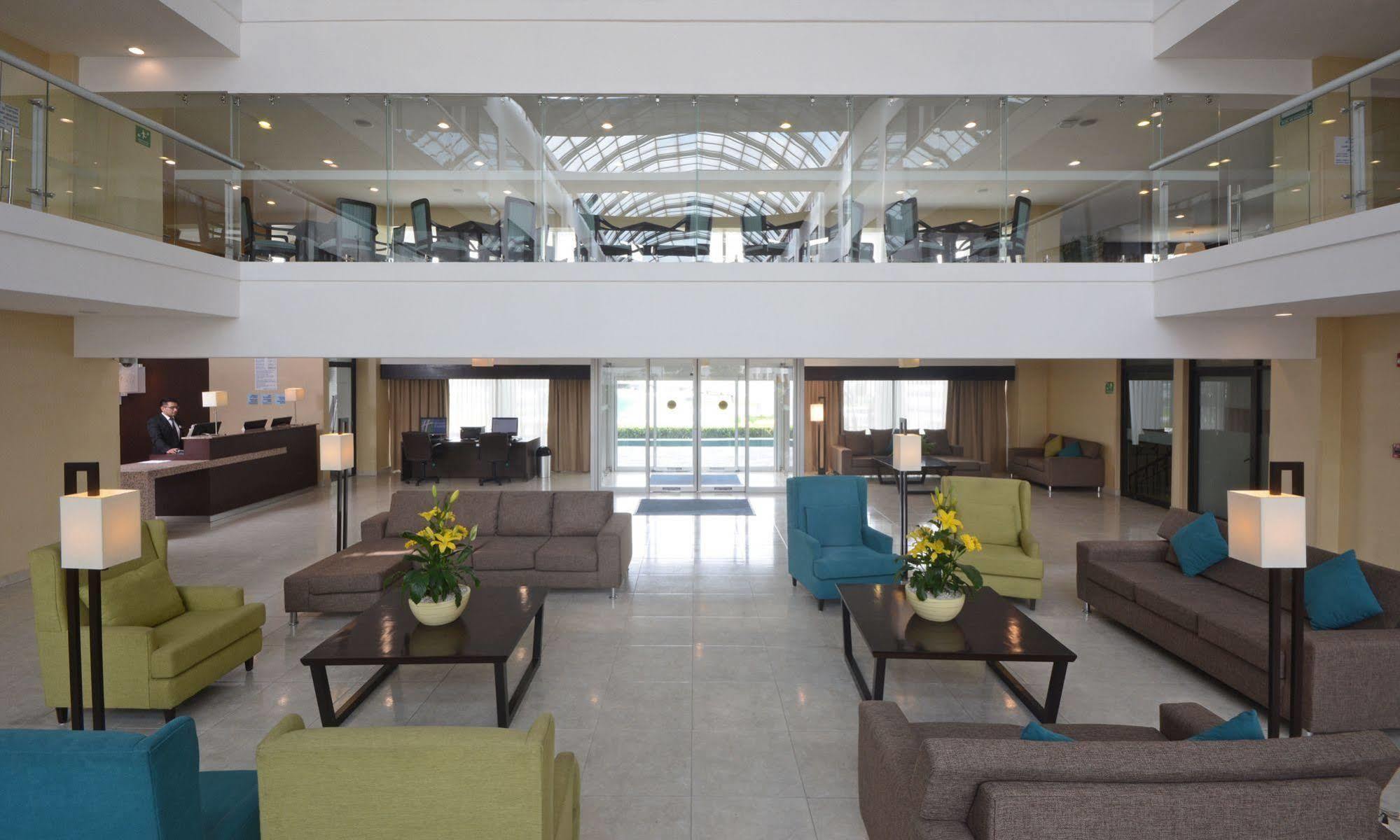 Holiday Inn Express Toluca By Ihg Eksteriør bilde