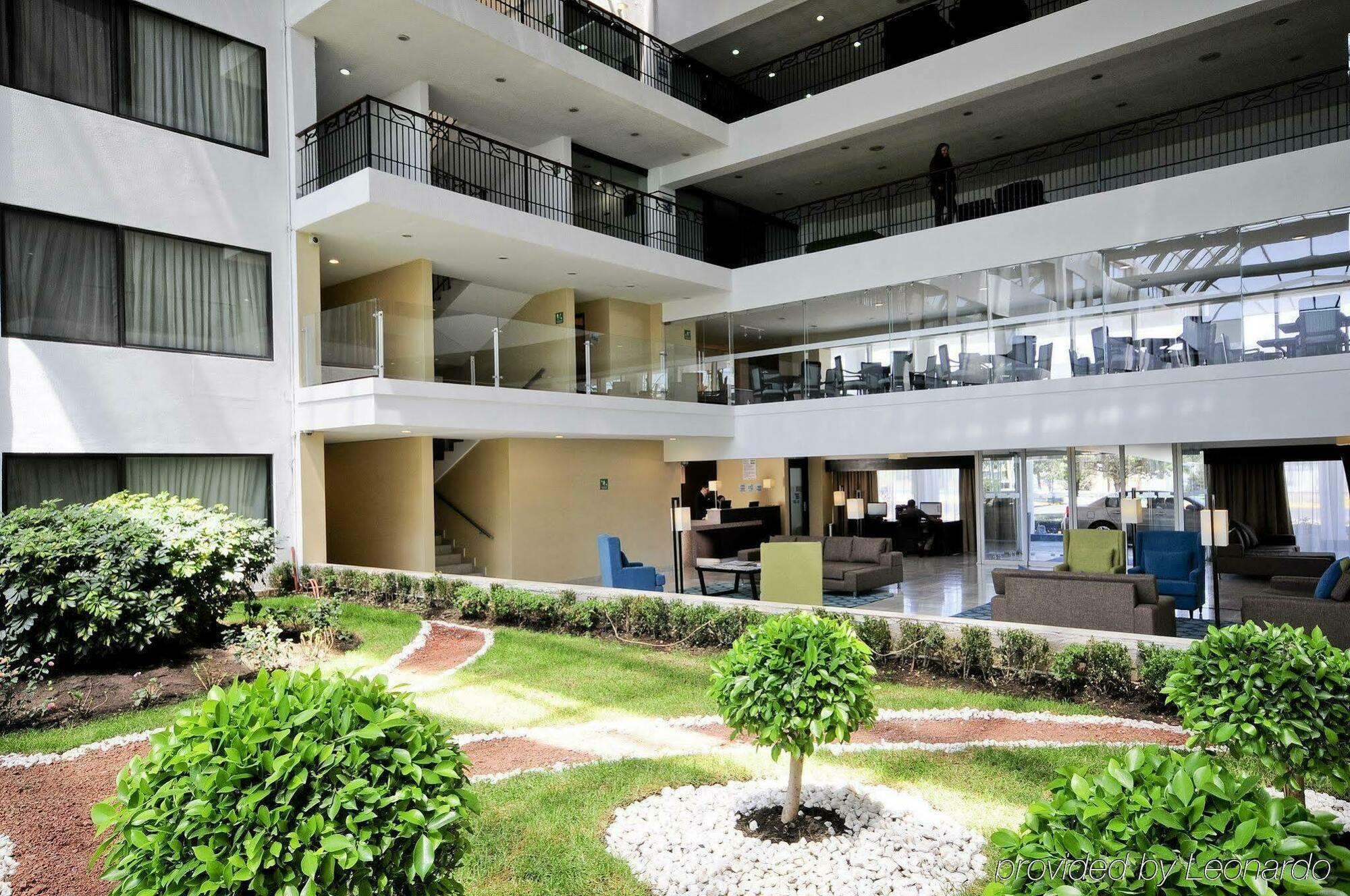 Holiday Inn Express Toluca By Ihg Eksteriør bilde