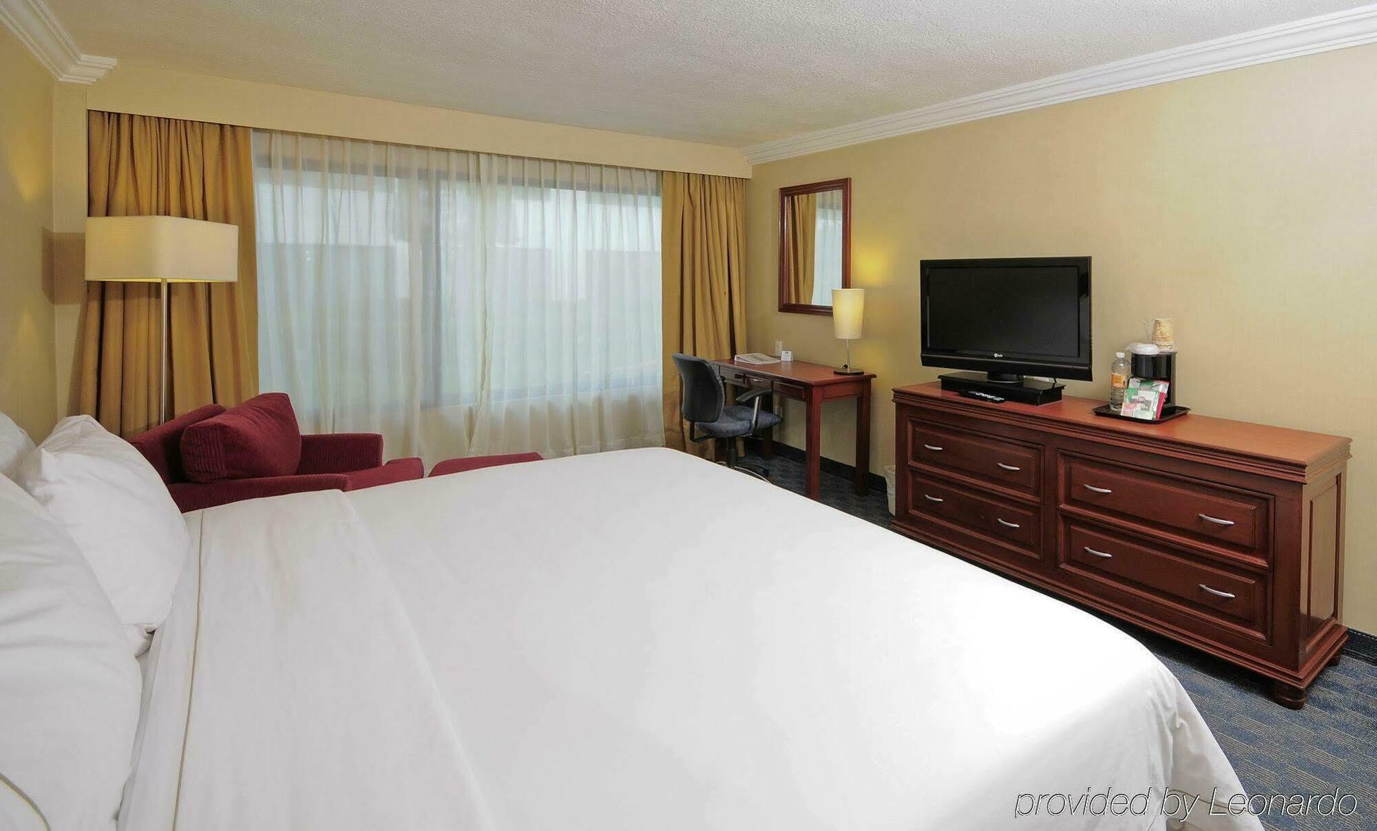 Holiday Inn Express Toluca By Ihg Eksteriør bilde